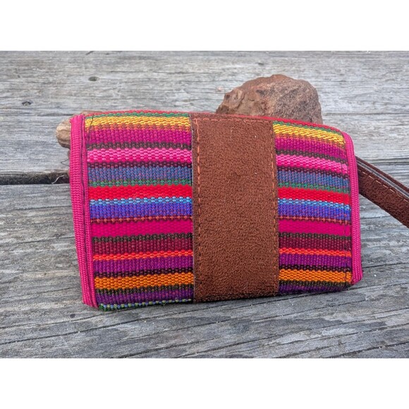 Vintage Embroidered Floral Clutch Wristlet Wallet - Picture 4 of 10